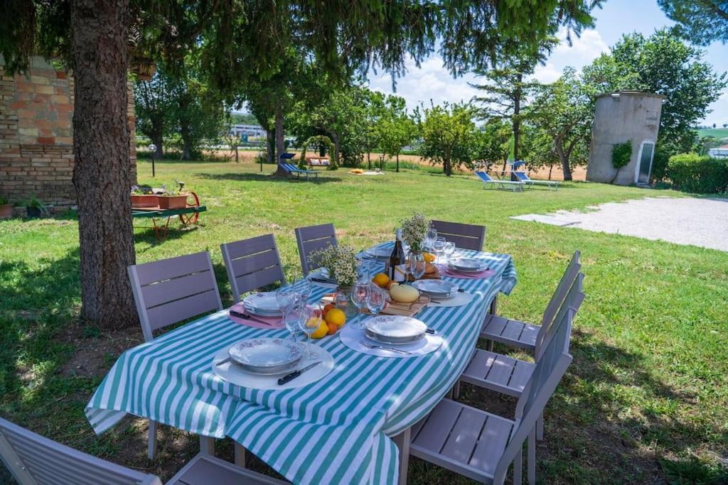 Casale Passalacqua Pesaro By Yohome La Torraccia Exterior foto